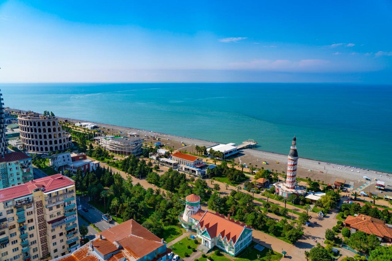 Seaside Resort In New Orbi Twins บาทูมิ ภายนอก รูปภาพ