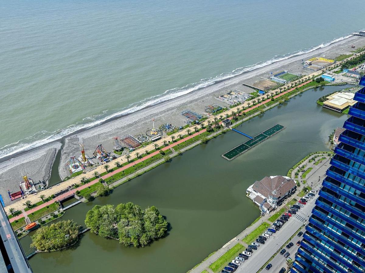 Seaside Resort In New Orbi Twins บาทูมิ ภายนอก รูปภาพ